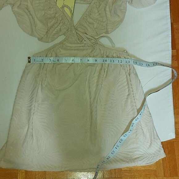 Boho Beach Dress Vintage Havana Puff Sleeve Cutout Mini Dress Cottagecore - Picture 6 of 8